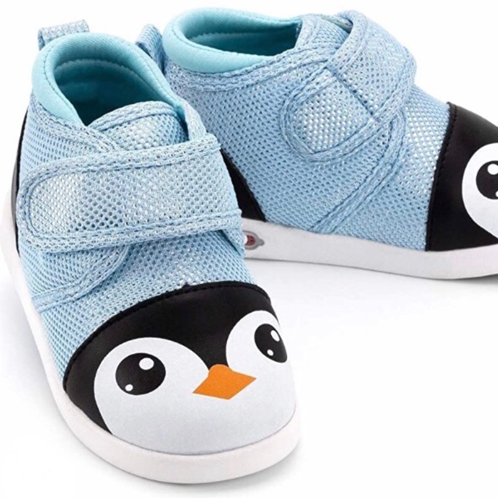 Ikiki kids squeaky shoes